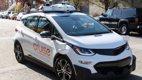 SoftBank fondi General Motors robomobillariga 2,25 milliard dollar sarmoya tikadi