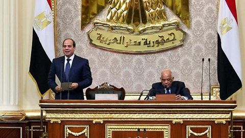 Abdulfattoh as-Sisiy Misr prezident vakolatlarini bajarishga kirishdi