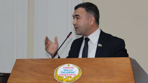 Oliy Majlis Qonunchilik palatasi deputati OTMlarda kontrakt narxining ko‘tarilishini qoraladi
