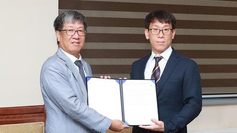 Korea Data Agency агентлиги Тошкентдаги Инҳа университетига 500 минг долларлик дастурий таъминотни тақдим этди