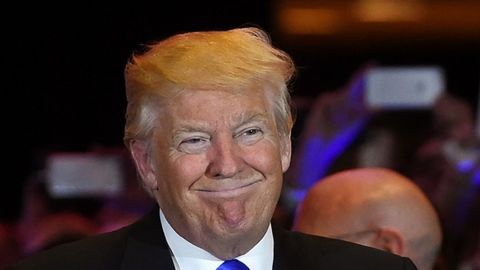 Трамп Мексика чегарасида девор қурилмаса ҳукуматни тарқатиб юборишга ваъда берди