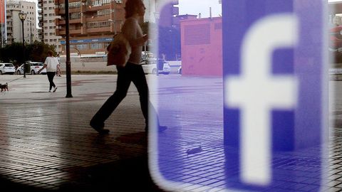 Facebook kapitalizatsiyasi bir kunda 100 mlrd dollardan ziyodga pasayib ketdi