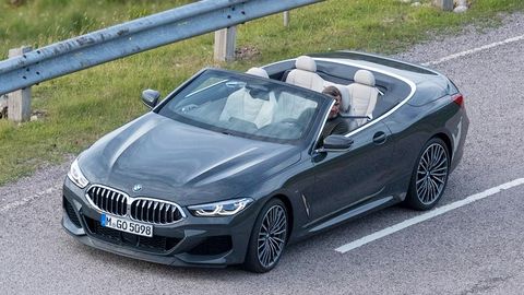 Yangi avlod BMW 8-Series kabrioletining suratlari e’lon qilindi