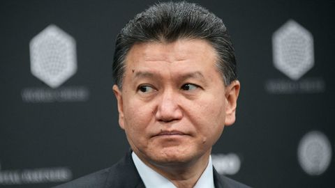 Кирсан Илюмжинов FIDE президентлигидан четлатилди