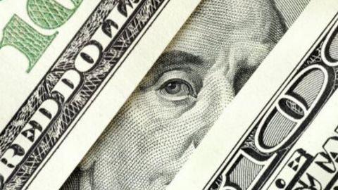 Rossiyalik biznesmenlar Putin yordamchisining xati tufayli bir kunda 3 mlrd dollar yo‘qotdi