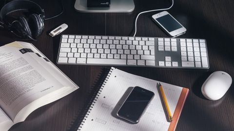 O‘zbekistondagi vazirlik, idora va tashkilotlar matbuot kotiblari faoliyati tanqid qilindi