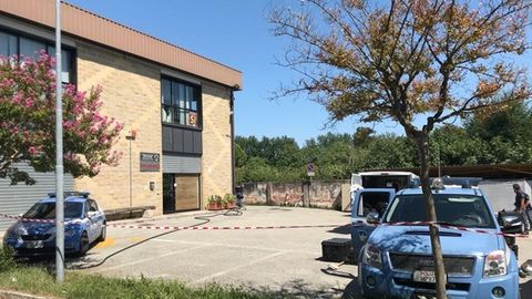 Italiyada o‘ng partiya bo‘linmasida portlash yuz berdi