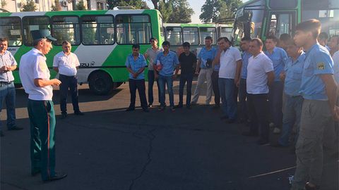 Тошкент шаҳар ИИББ жамоат транспортлари ҳайдовчилари билан профилактик ишлар олиб бормоқда