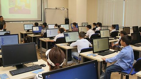 Toshkent shahridagi Inha universiteti “Dasturlash soati” aksiyasini o‘tkazadi