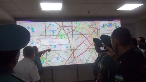 Гулистон шаҳри чорраҳаларига қоидабузарликларни аниқлайдиган камералар ўрнатилади