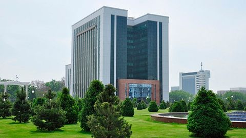 O‘zbekiston Moliya vazirligidagi bo‘sh ish o‘rinlar uchun tanlov g‘oliblari e’lon qilindi