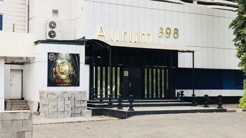 Тошкентдаги Aurum 898 клубининг ҳибсга олинган қўриқчилари муқаддам судланган бўлиб чиқди