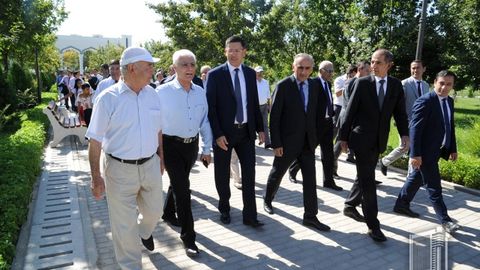 Tojikiston madaniyat vaziri boshchiligidagi do‘stlik delegatsiyasi O‘zbekistonga keldi