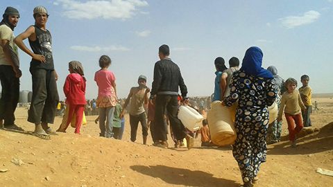 Idlib deeskalatsiya zonasidan sutka ichida 714 nafar qochoq olib chiqib ketildi