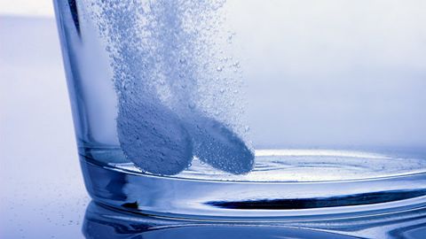 Olimlar aspirinning keksa odamlar umrini uzaytirishi haqidagi fikrlarni rad etdi