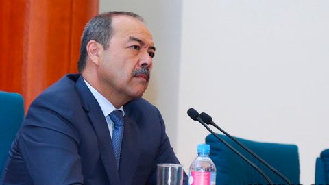 Abdulla Aripov Yunusobod tumani hokimining qarorini bekor qildi