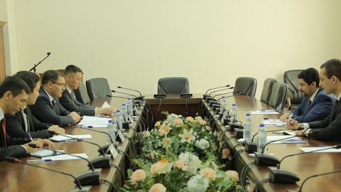 Адлия вазирлигида Халқаро савдо палатаси ҳузуридаги Халқаро арбитраж суди вице-президенти билан учрашув бўлиб ўтди