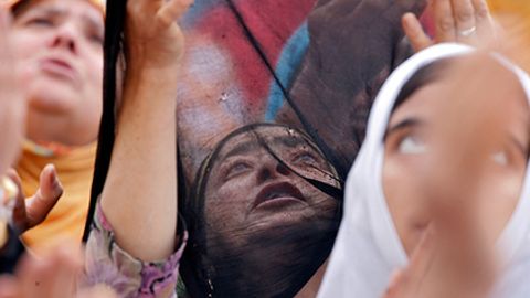 Hindistonda xotinini uch taloq qilgan erlarga qamoq jazosi tayinlanadi