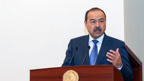 Abdulla Aripov: Bu yil paxta terimida majburiy mehnatga yo‘l qo‘yilmaydi