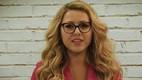 Болгарияда журналист аёлни ўлдириб кетишди. У мамлакат раҳбарияти алоқадор бўлган можаро мавзусида ишлаётган эди