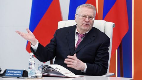 Jirinovskiy Buxoroni aylanadi