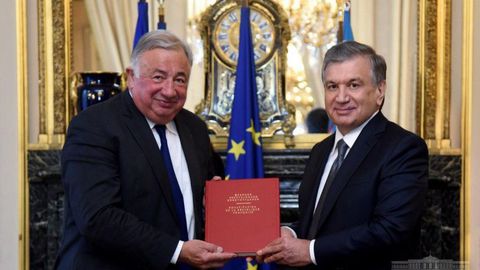 Шавкат Мирзиёев Парижда Франция Сенати раиси Жерар Ларше билан учрашди