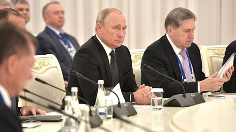 Vladimir Putin: Rossiya O‘zbekistonda harbiy texnika ishlab chiqarishga tayyor