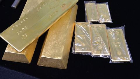 Қатор давлатлар олтин захираларини оширмоқда