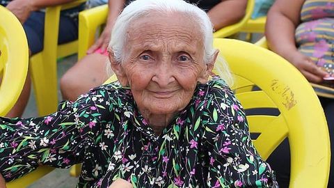 Бразилияда 106 ёшли аёл сумкасидаги 8 доллар учун уриб ўлдирилди