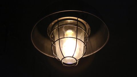 “O‘zbekenergo” Xorazmda elektr ta’minoti uzilib qolishiga izoh berdi