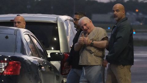 Panamaning sobiq prezidenti muxolifat ortidan josuslik qilish ishi bo‘yicha sudlanadi