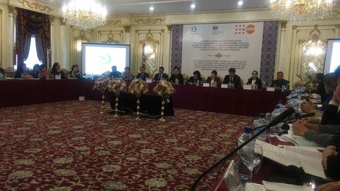 Тошкентда хотин-қизлар ҳуқуқлари камситилишига барҳам бериш юзасидан давра суҳбати ўтказилди