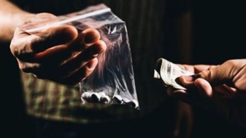 Ichki ishlar vazirligi: “Shuhrat”dagi narkotiklar bozoriga barham berish uchun choralar ko‘rilmoqda