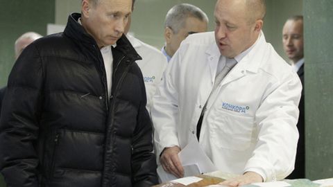 Владимир Путин овқатни Федерал қўриқлаш хизмати тайёрлаб беришини маълум қилди