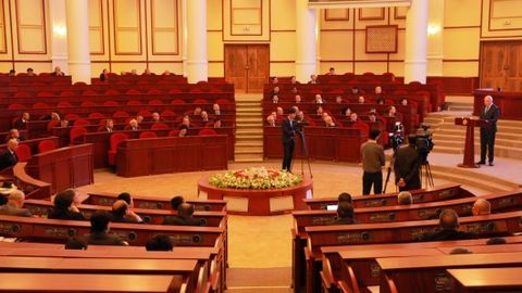 Deputatlar Toshkentda aholiga bepul xizmat ko‘rsatadigan shifoxonalar yo‘qligini tanqid qildi