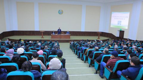 Farg‘ona viloyati hokimi tadbirkorlar bilan uchrashdi