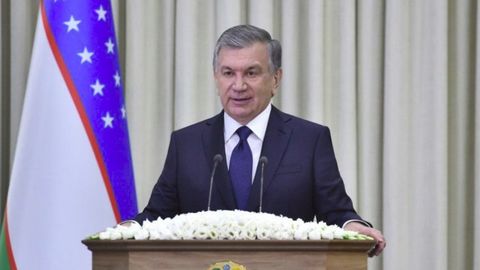 Ўзбекистонда солиқ имтиёзлари босқичма-босқич бекор қилинади. Келажакда ҳамма бир хил солиқ тўлайди