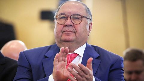 Alisher Usmonov o‘zi haqidagi jinoiy maqolalarning o‘chirilishiga erishdi