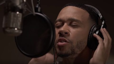 “No Love”. “Lion”da javlon urayotgan Memfis Depay qo‘shiq kuyladi