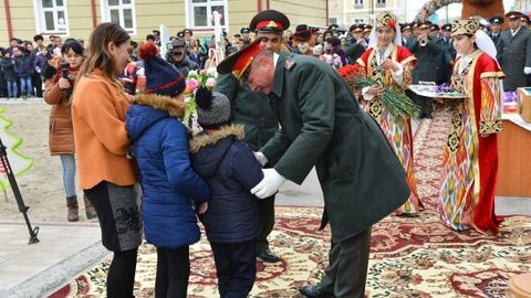 Buxoroda 90 nafar harbiy xizmatchi “Yangi yil”ni yangi uyda kutib oladi