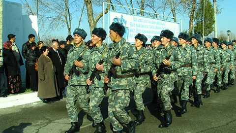 Deputatlar harbiy xizmatga chaqiruvni bahorga ko‘chirishni ko‘rib chiqadi