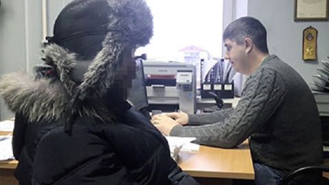 Rossiyalik erkak Yangi yil sovg‘alarini o‘g‘irladi va ularni bolalarga tarqatdi