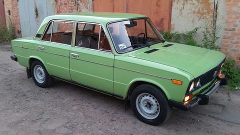 Sirdaryoda mast haydovchi yo‘l nazoratchisini 40 metrgacha sudrab ketdi