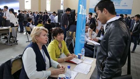 Самарқандда хусусий бандлик агентликлари хориждаги корхоналар билан музокаралар олиб бормоқда