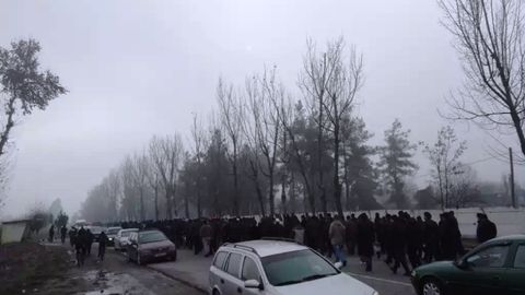 Magnitorskdagi fojia oqibatida halok bo‘lgan tojikistonlik ayol va uning farzandlari dafn etildi