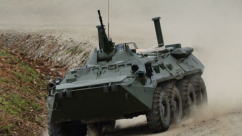 Abxaziyada zirhli mashina qulashi oqibatida uch nafar rus harbiysi halok bo‘ldi