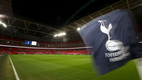 Politsiya “Tottenhem”—“Chelsi” o‘yinida 17 yoshli muxlisni irqchilik sabab hibsga oldi