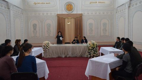 Gulistonda endi bo‘lajak kelin-kuyovlar 16 soatlik maxsus kurslarda o‘qiydi