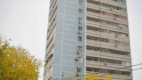 Тошкентлик йигит Дархондаги 18 қаватли уйдан ўзини ташлади