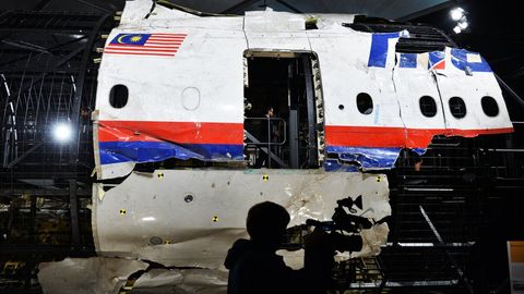 Ukrainada MH17 halokatiga sabab bo‘lgan zenit raketa tizimini olib o‘tgan shaxs qidirilmoqda
